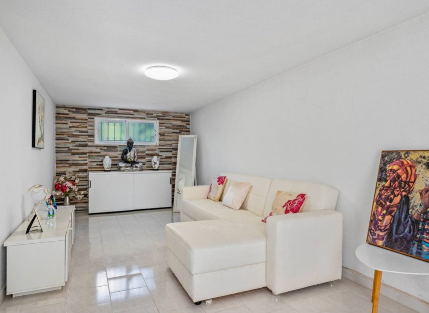 Reventa - Independiente / Villa -
Ciudad Quesada - Rojales - Ciudad Quesada