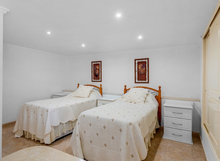Reventa - Independiente / Villa -
Ciudad Quesada - Rojales - Ciudad Quesada