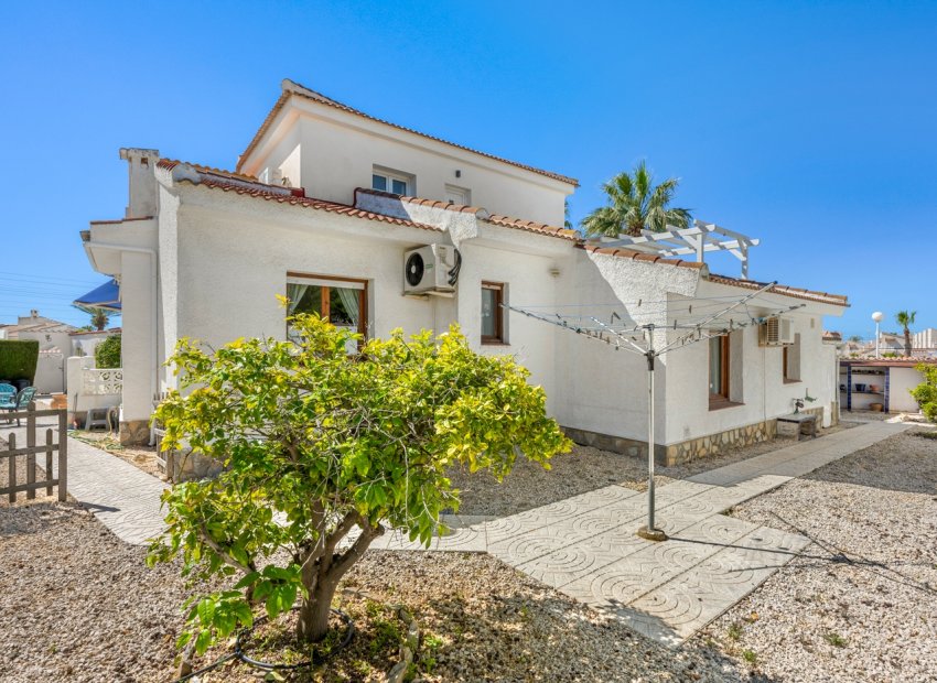 Reventa - Independiente / Villa -
Ciudad Quesada - Rojales - Ciudad Quesada