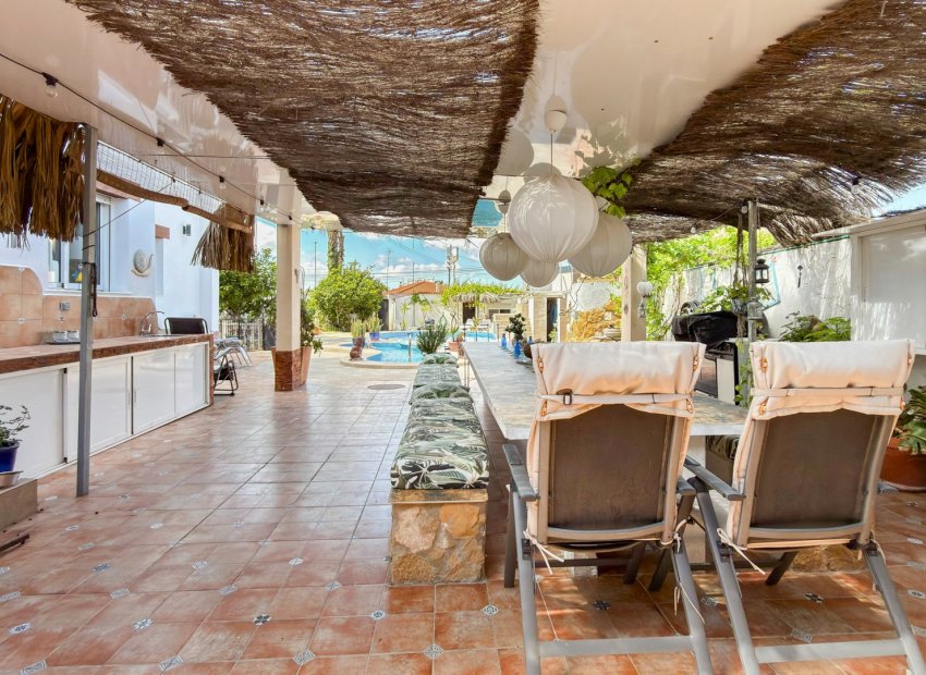 Reventa - Independiente / Villa -
Ciudad Quesada - Rojales - Ciudad Quesada