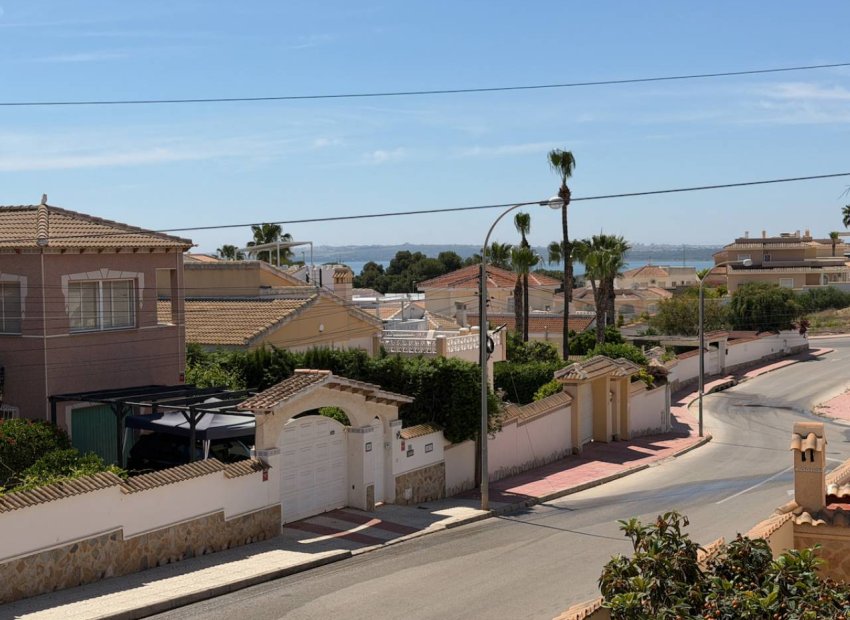 Reventa - Independiente / Villa -
Ciudad Quesada - Rojales - Ciudad Quesada