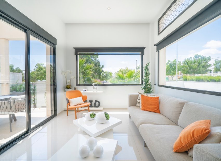 Reventa - Independiente / Villa -
Ciudad Quesada - Rojales - Ciudad Quesada