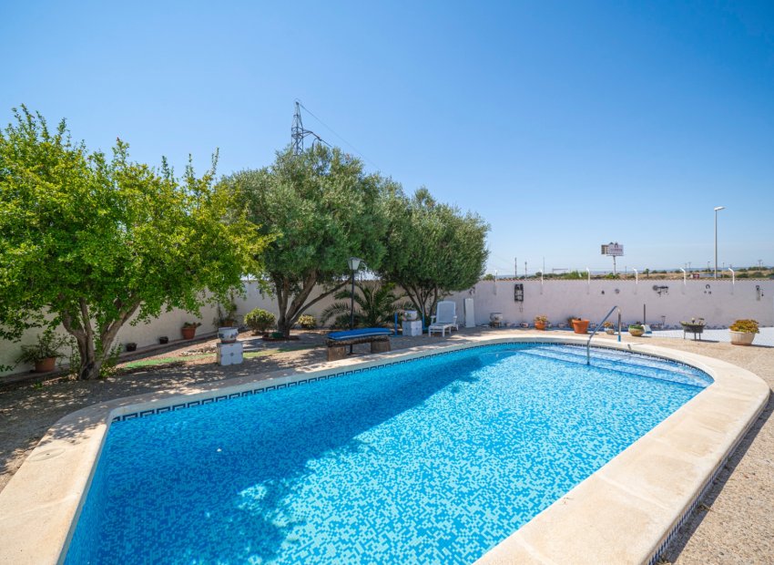 Reventa - Independiente / Villa -
Ciudad Quesada - Rojales - Ciudad Quesada