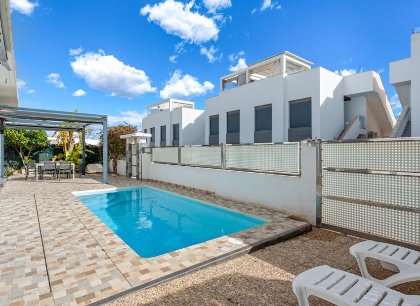 Reventa - Independiente / Villa -
Ciudad Quesada - Rojales - Ciudad Quesada