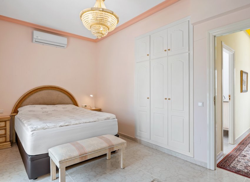 Reventa - Independiente / Villa -
Ciudad Quesada - Rojales - Ciudad Quesada