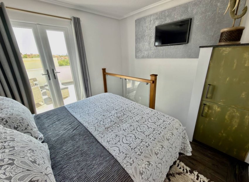 Reventa - Independiente / Villa -
Ciudad Quesada - Rojales - Ciudad Quesada