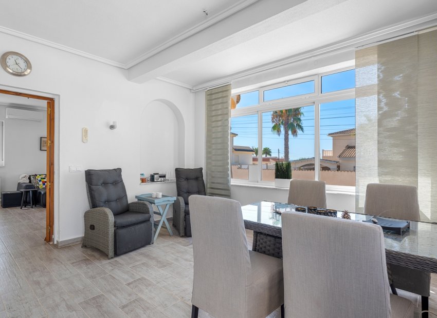 Reventa - Independiente / Villa -
Ciudad Quesada - Rojales - Ciudad Quesada
