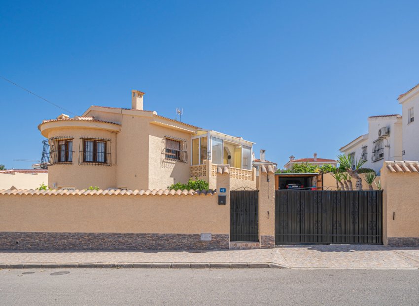 Reventa - Independiente / Villa -
Ciudad Quesada - Rojales - Ciudad Quesada