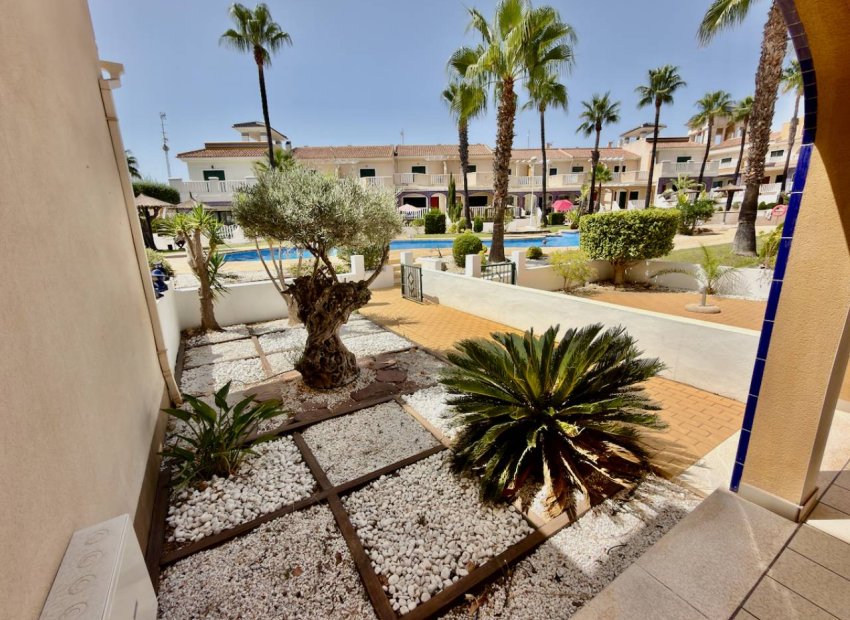 Reventa - Independiente / Villa -
Ciudad Quesada - Rojales - Doña Pepa