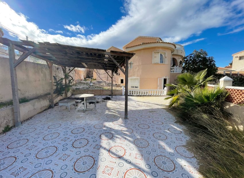 Reventa - Independiente / Villa -
Ciudad Quesada - Rojales - La Marquesa Golf