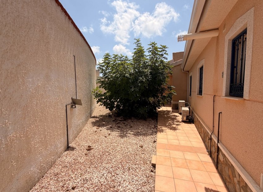 Reventa - Independiente / Villa -
Ciudad Quesada - Rojales - La Marquesa Golf