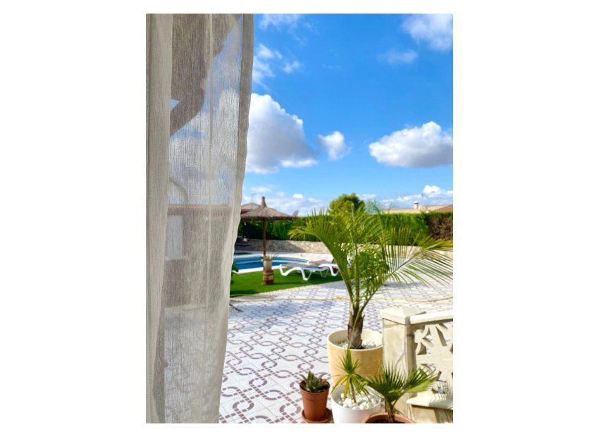 Reventa - Independiente / Villa -
Ciudad Quesada - Rojales - Quesada Center