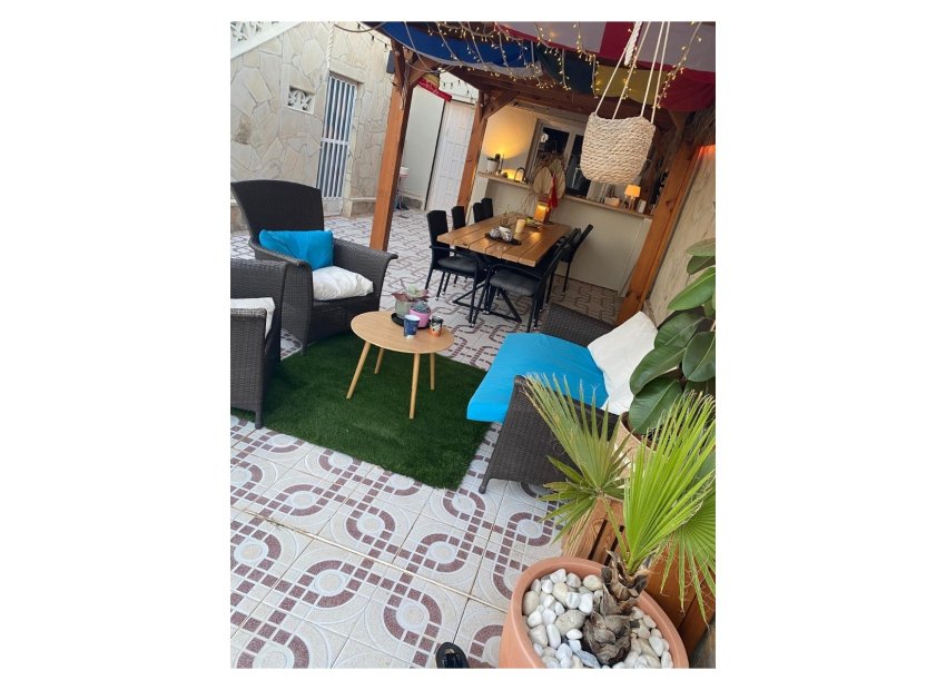 Reventa - Independiente / Villa -
Ciudad Quesada - Rojales - Quesada Center