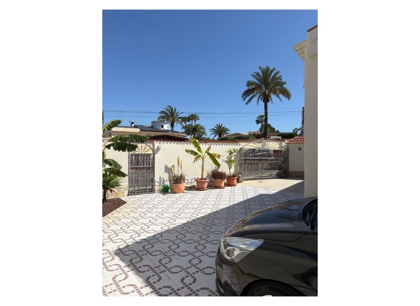 Reventa - Independiente / Villa -
Ciudad Quesada - Rojales - Quesada Center