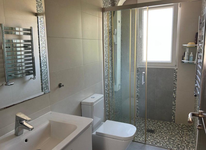 Reventa - Independiente / Villa -
Ciudad Quesada - Rojales - Rojales