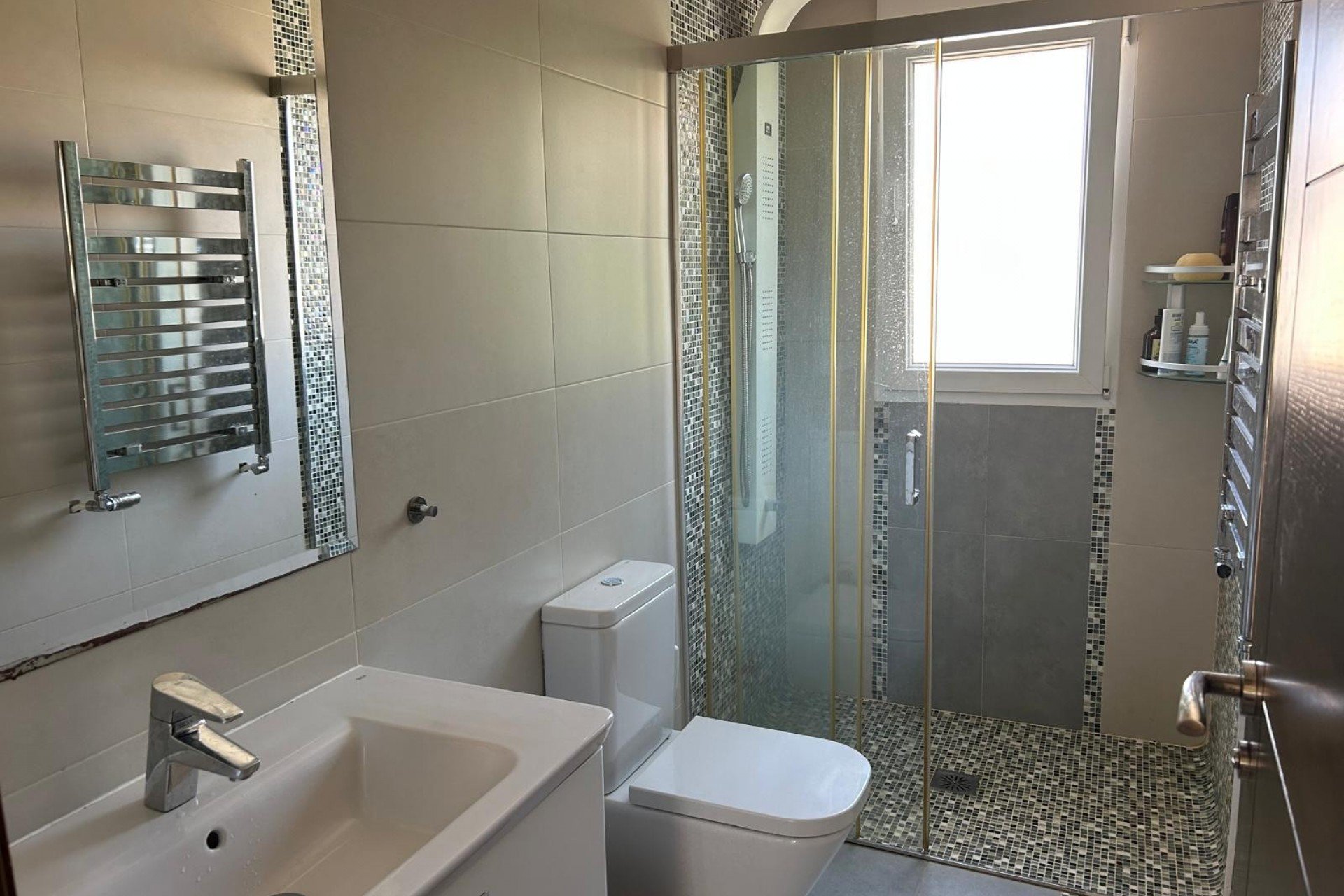 Reventa - Independiente / Villa -
Ciudad Quesada - Rojales - Rojales