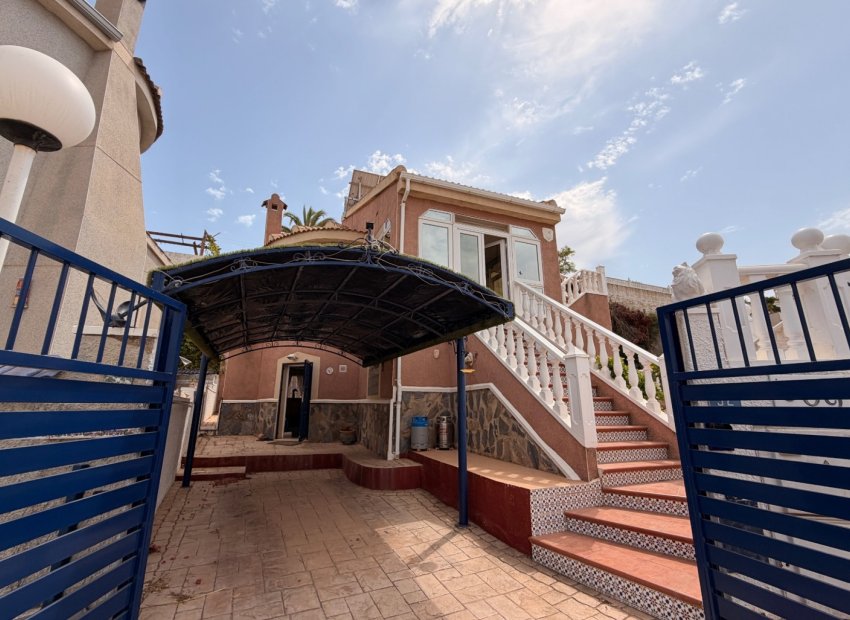 Reventa - Independiente / Villa -
Ciudad Quesada - Rojales - Rojales