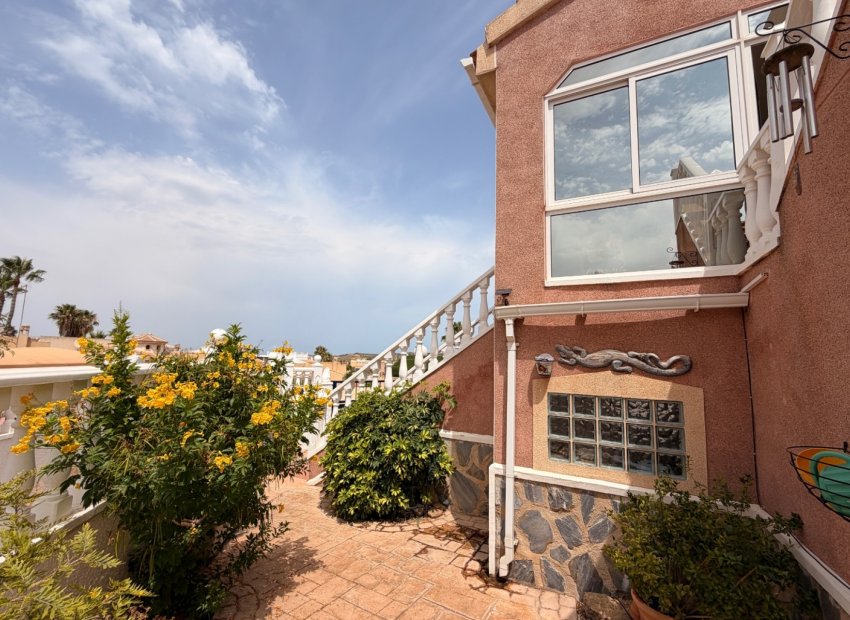Reventa - Independiente / Villa -
Ciudad Quesada - Rojales - Rojales