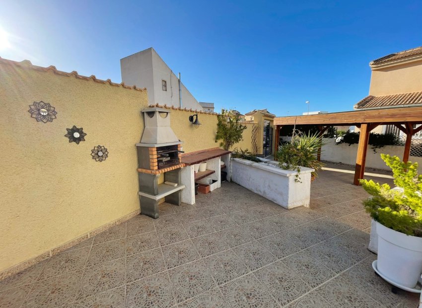 Reventa - Independiente / Villa -
Ciudad Quesada - Rojales - Rojales