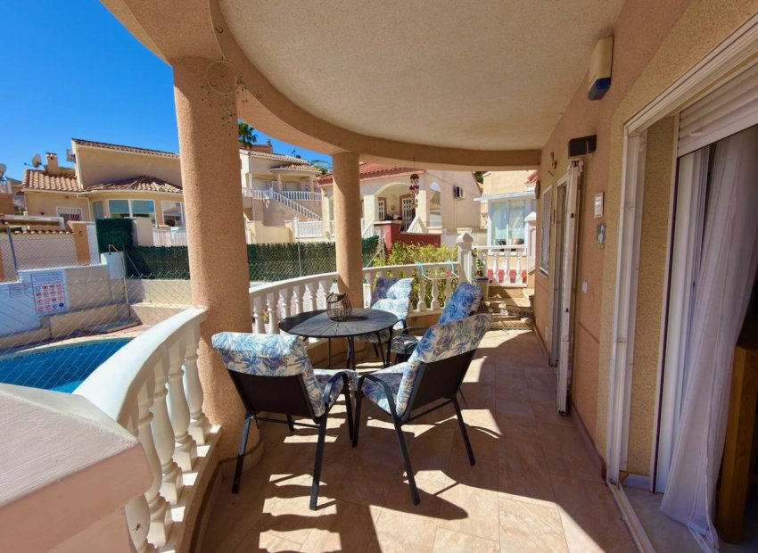 Reventa - Independiente / Villa -
Ciudad Quesada - Rojales - Rojales