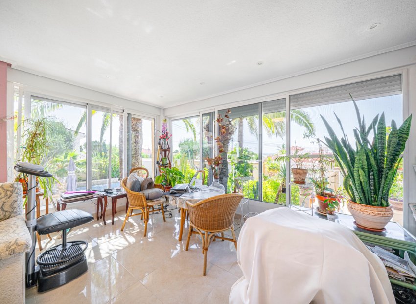 Reventa - Independiente / Villa -
Ciudad Quesada - Rojales - Rojales