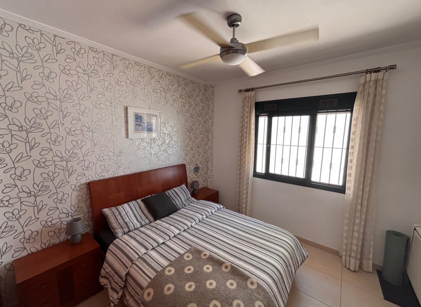 Reventa - Independiente / Villa -
Ciudad Quesada - Rojales - Urbanización Ciudad Quesada