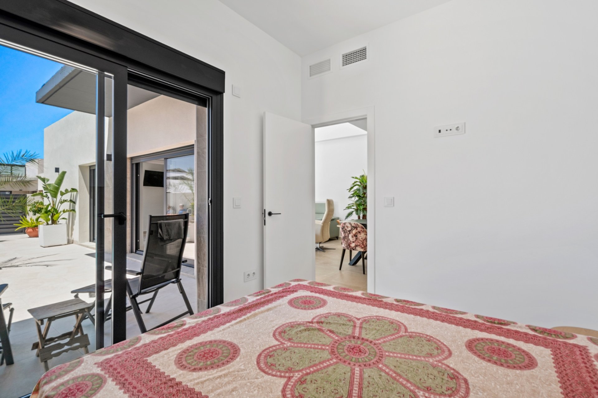 Reventa - Independiente / Villa -
Daya Nueva - Costa Blanca South