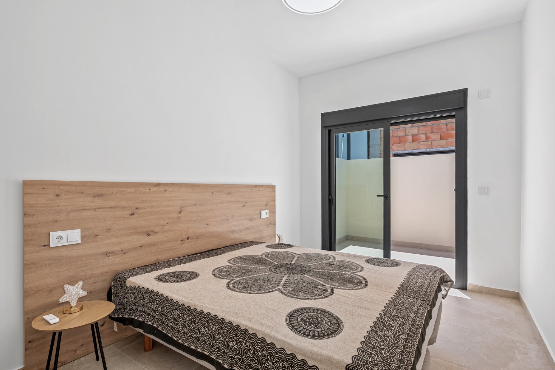 Reventa - Independiente / Villa -
Daya Nueva - Costa Blanca South