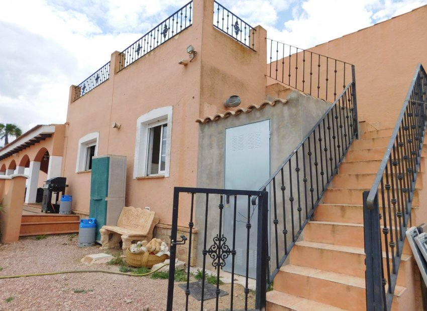 Reventa - Independiente / Villa -
Dolores