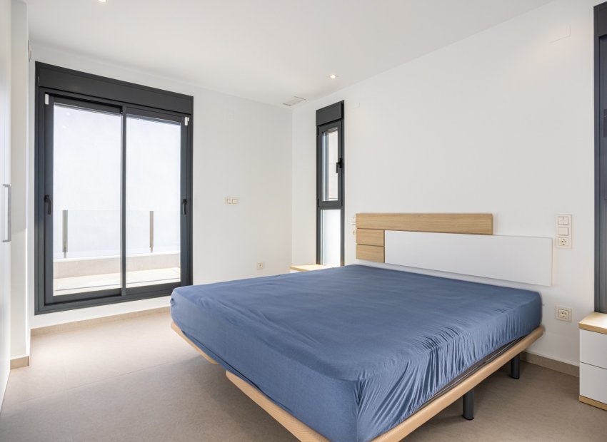 Reventa - Independiente / Villa -
Dolores