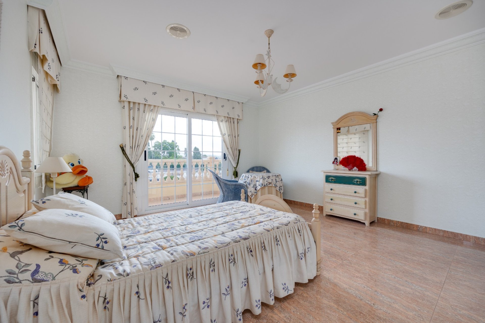 Reventa - Independiente / Villa -
Orihuela Costa - Orihuela