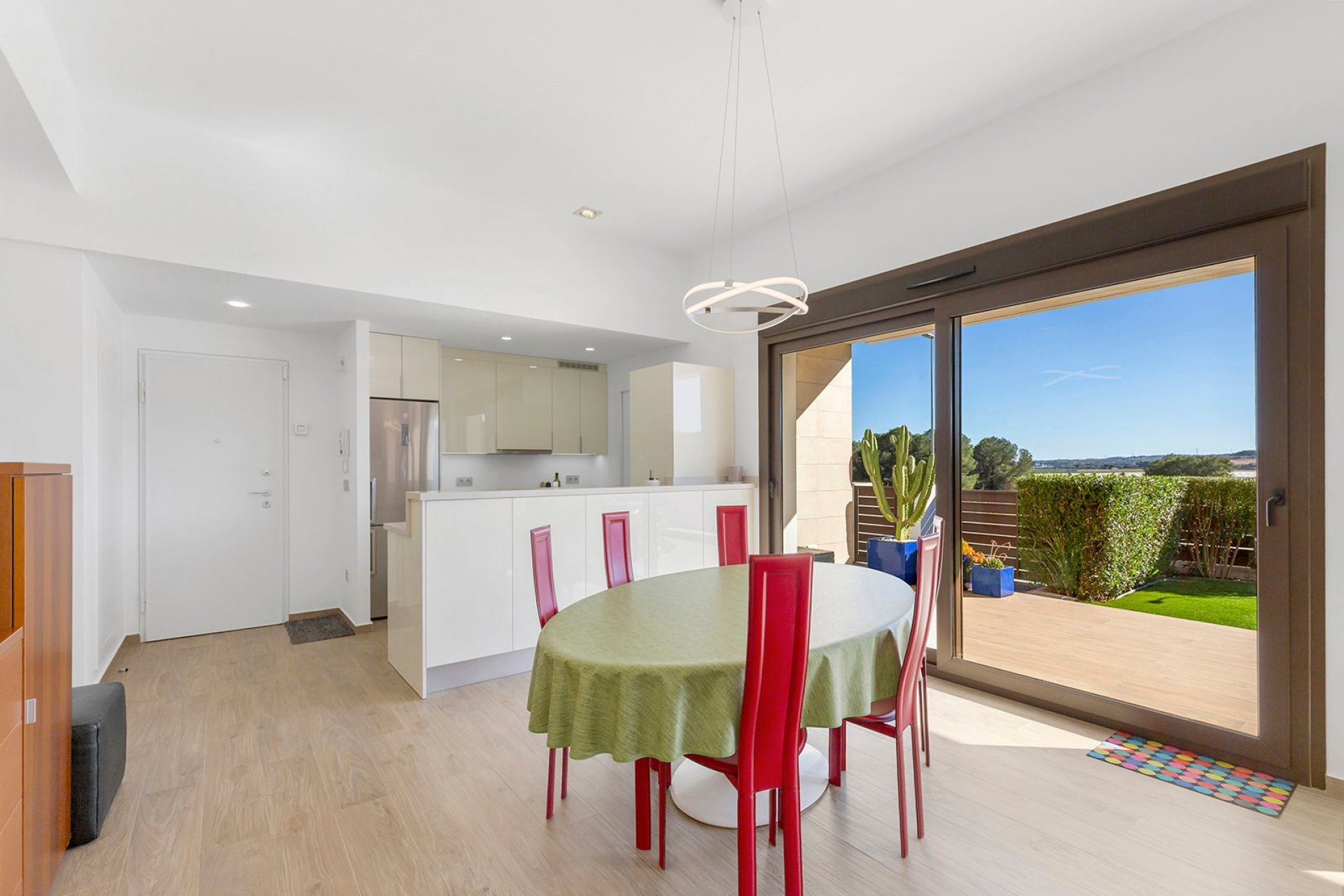 Reventa - Independiente / Villa -
Orihuela - Entre Naranjos Vistabella Golf