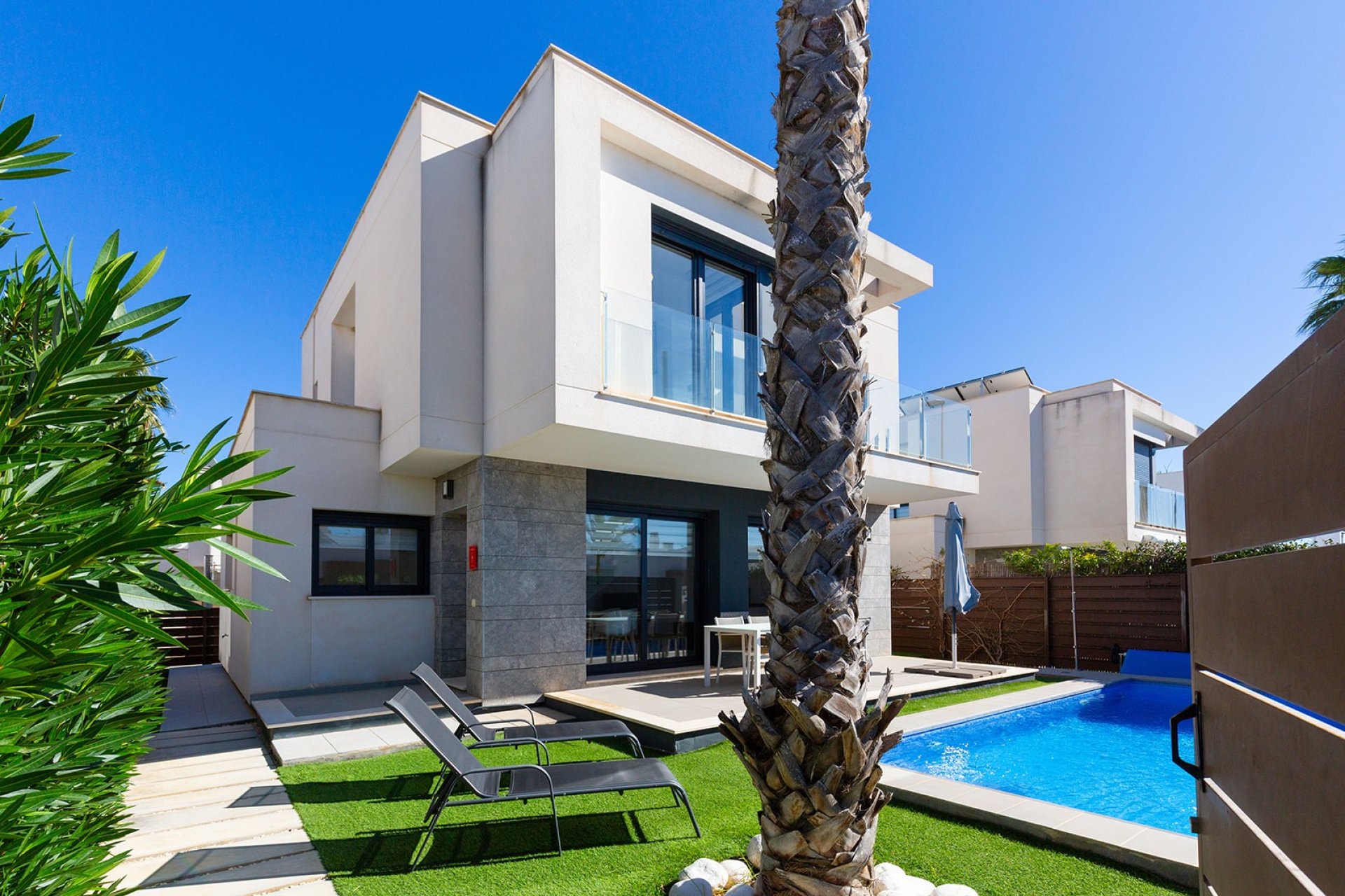 Reventa - Independiente / Villa -
Orihuela - Vistabella Golf