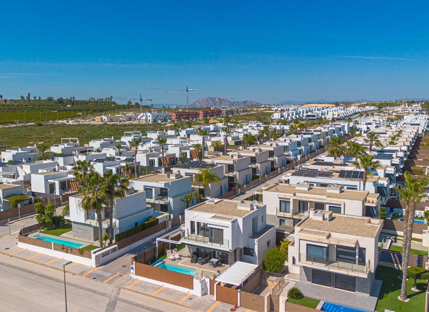 Reventa - Independiente / Villa -
Orihuela - Vistabella Golf