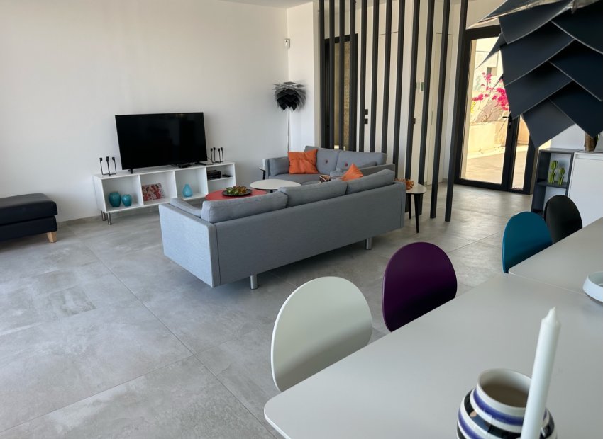 Reventa - Independiente / Villa -
Rojales - Ciudad Quesada