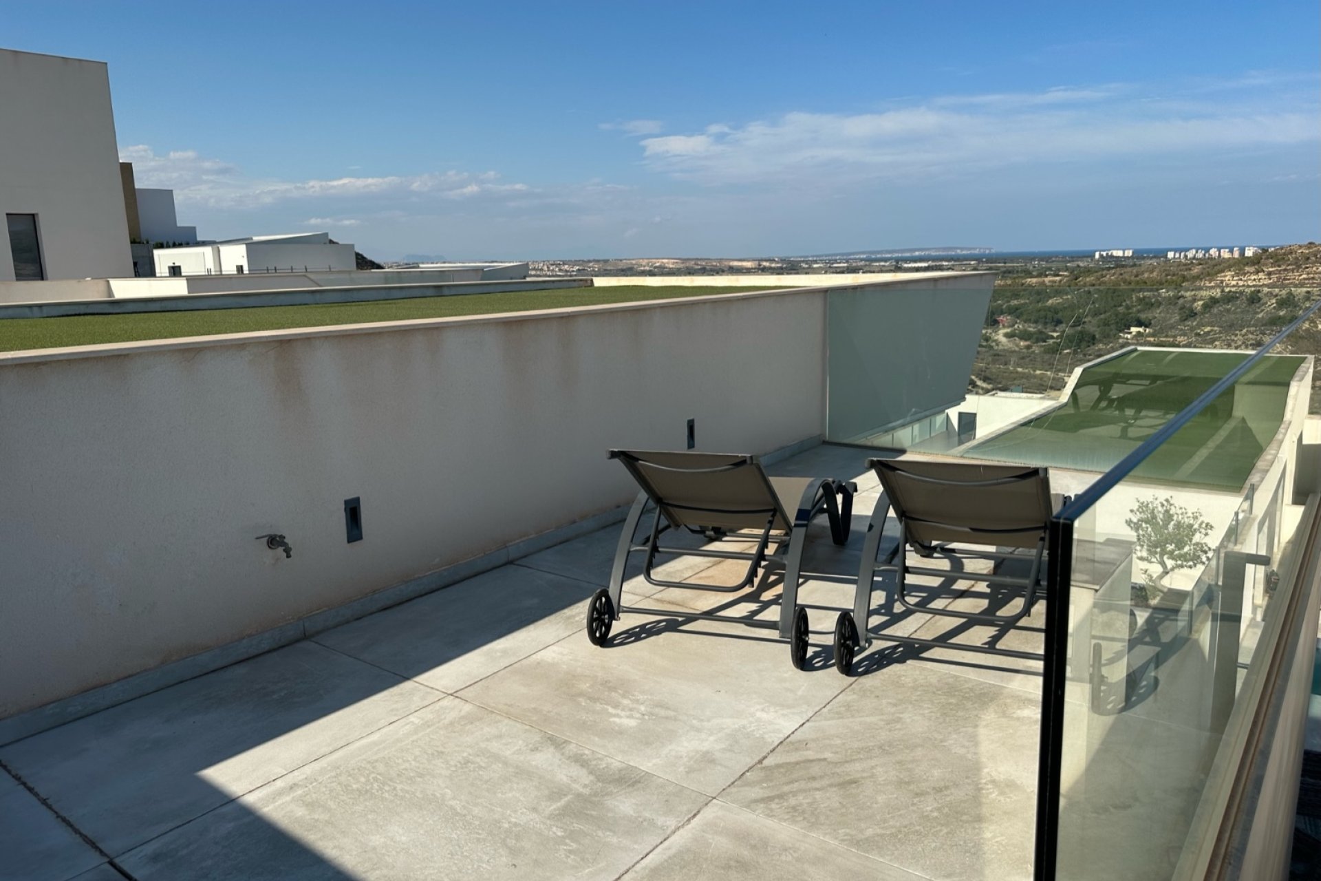 Reventa - Independiente / Villa -
Rojales - Ciudad Quesada