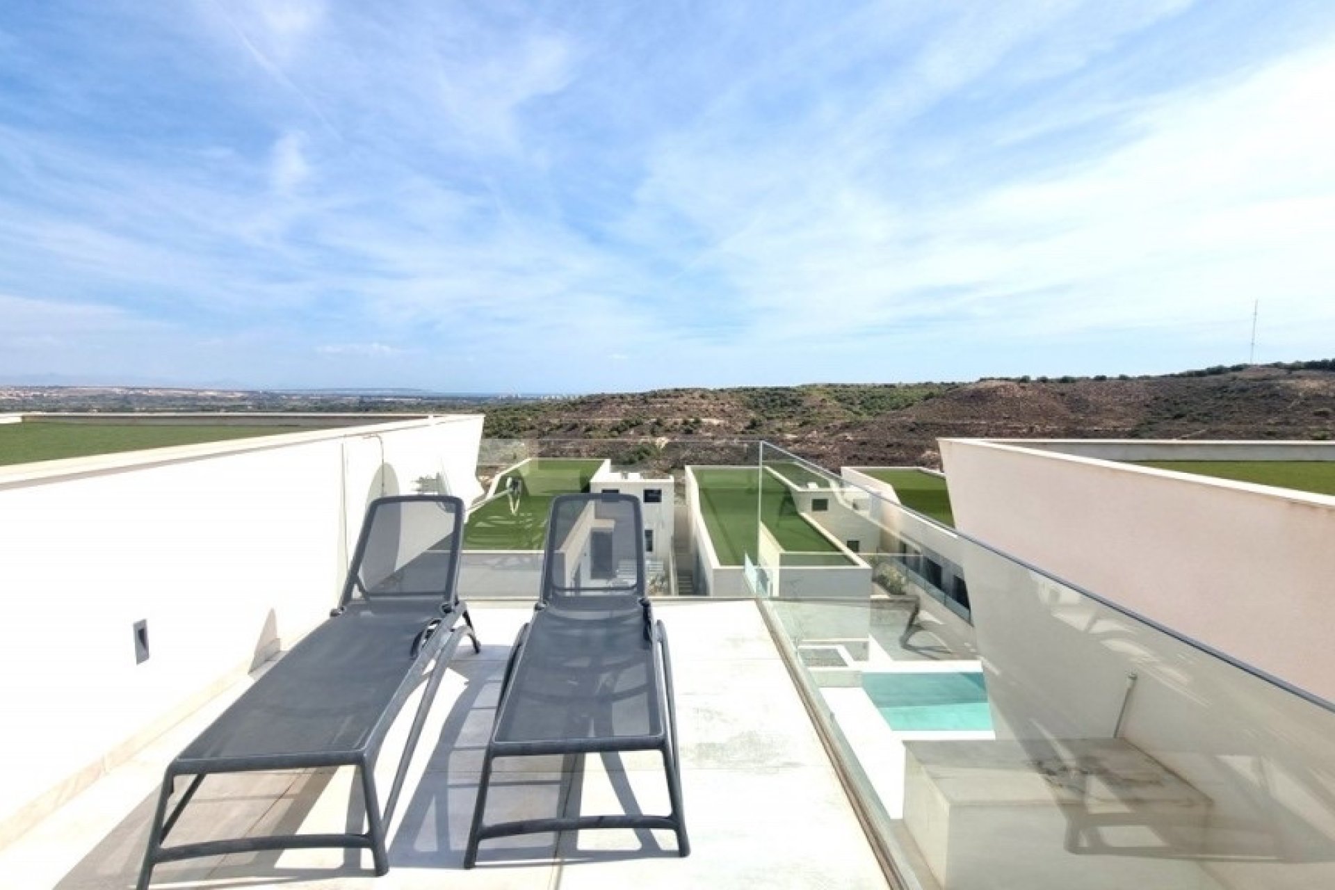 Reventa - Independiente / Villa -
Rojales - Ciudad Quesada
