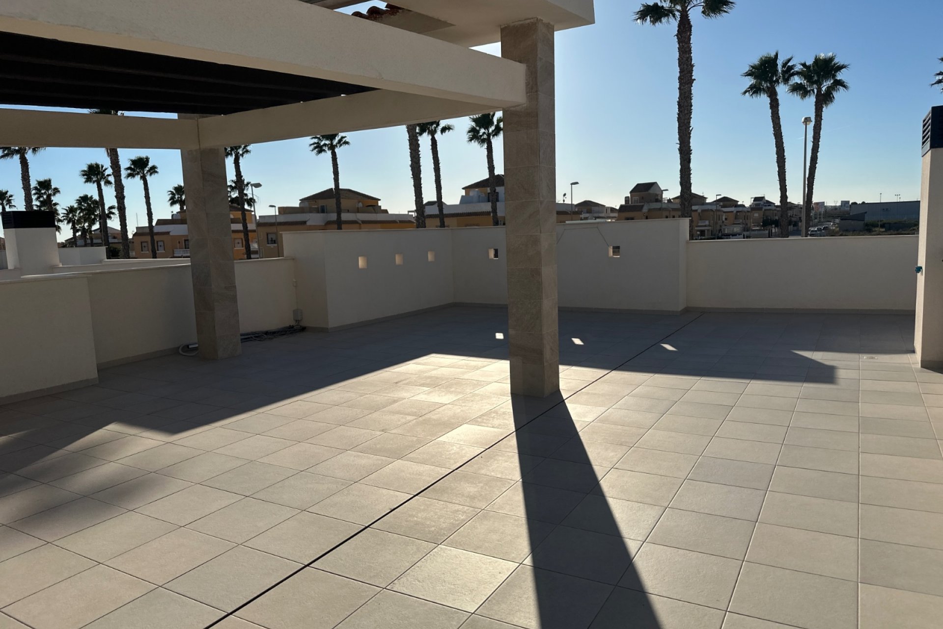 Reventa - Independiente / Villa -
Rojales - Doña Pepa