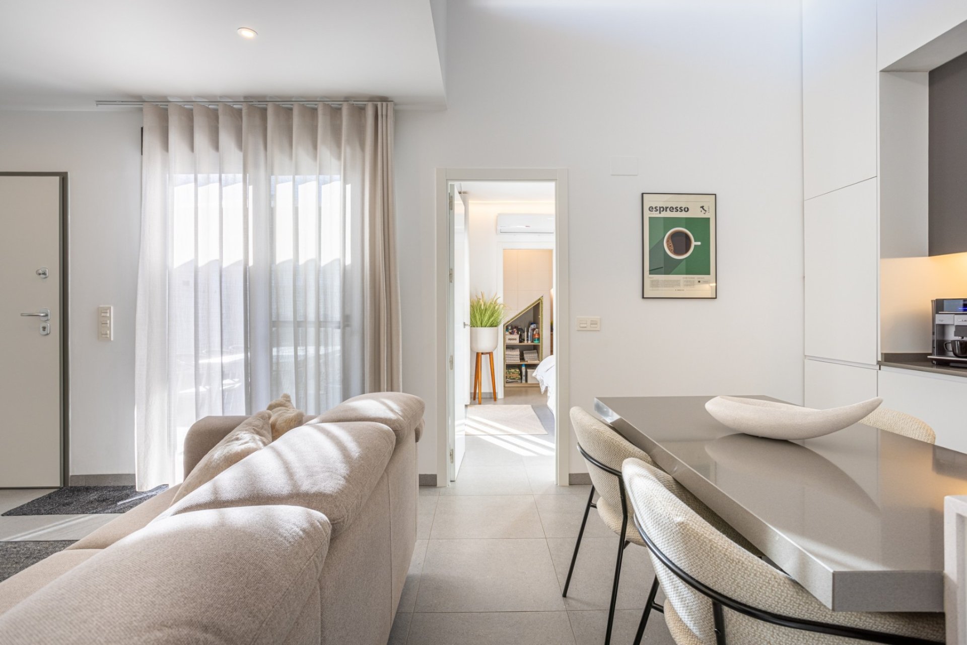 Reventa - Independiente / Villa -
Torre Pacheco - Roldán