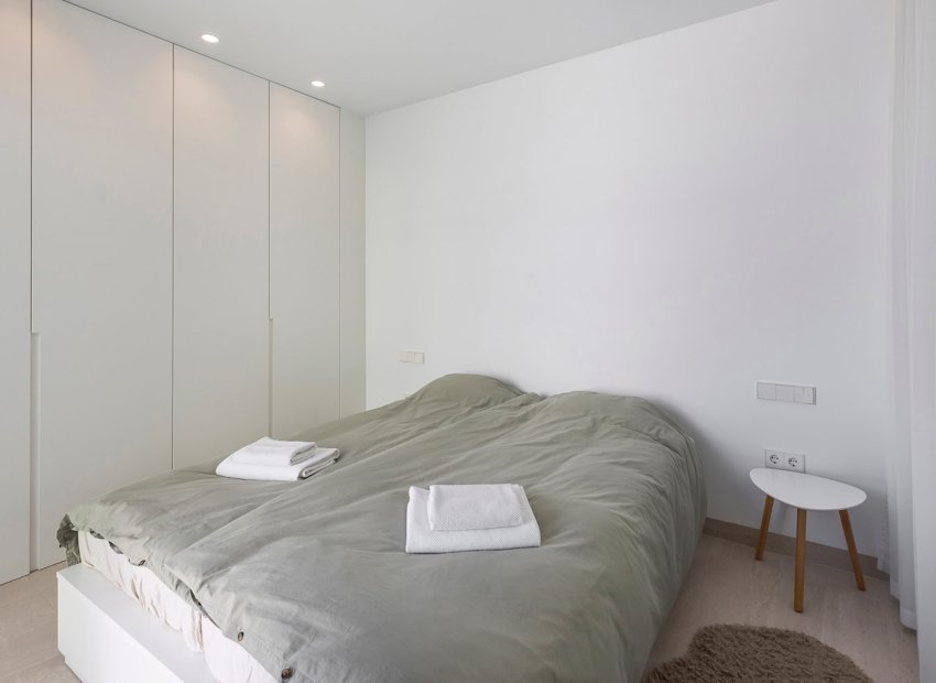 Reventa - Independiente / Villa -
Torre Pacheco - Santa Rosalía