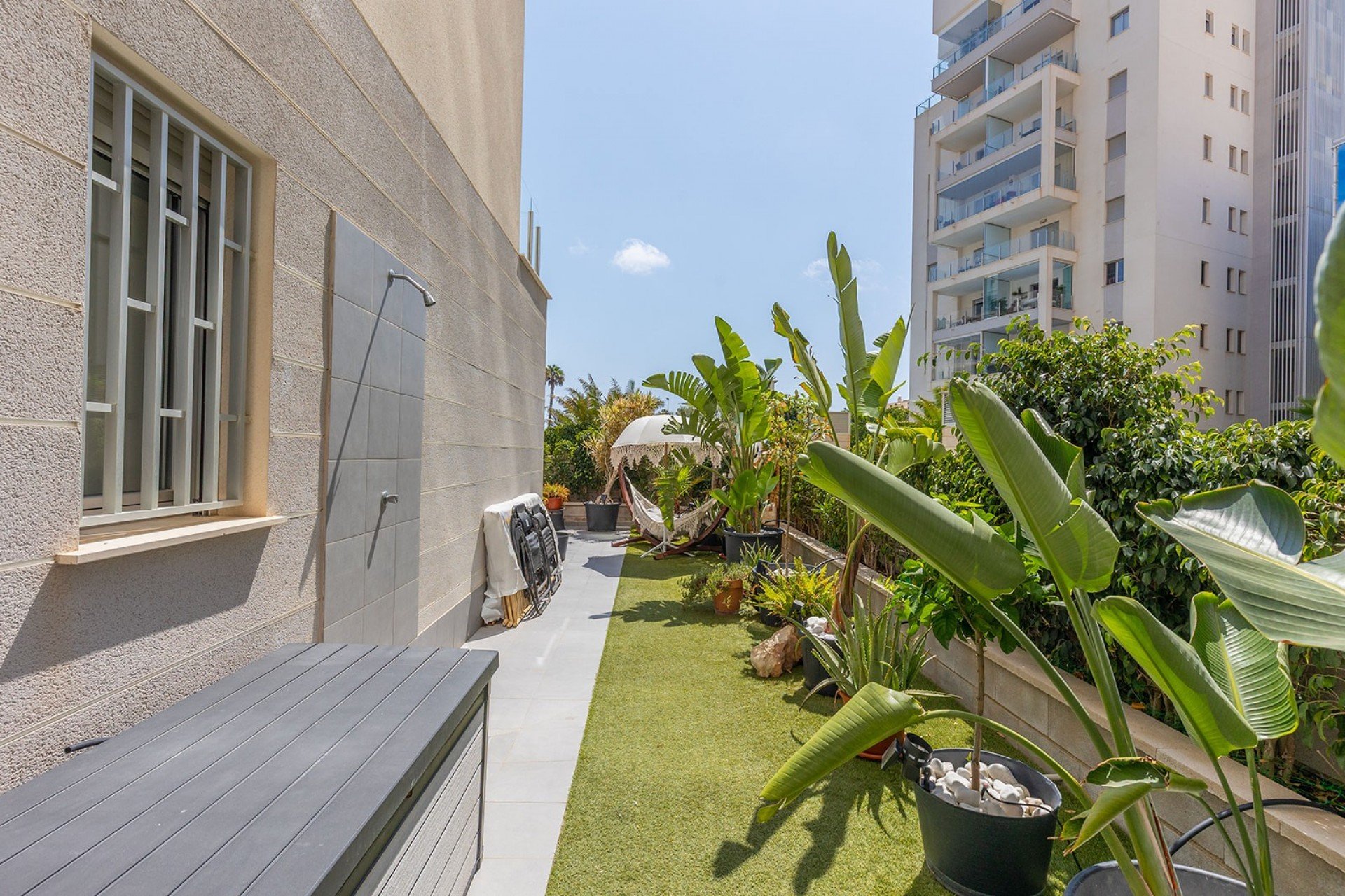 Reventa - Piso - Planta baja -
La Mata - Playa