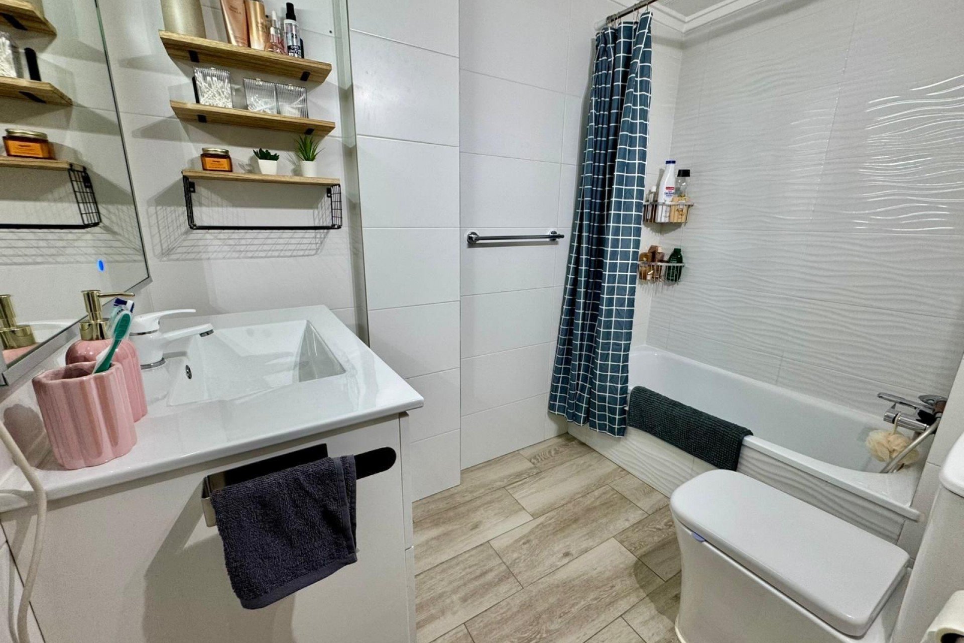 Revente - Appartement -
Almoradí