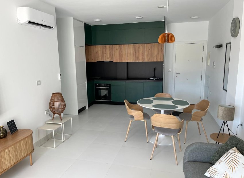Revente - Appartement au rez-de-chaussée -
San Miguel de Salinas