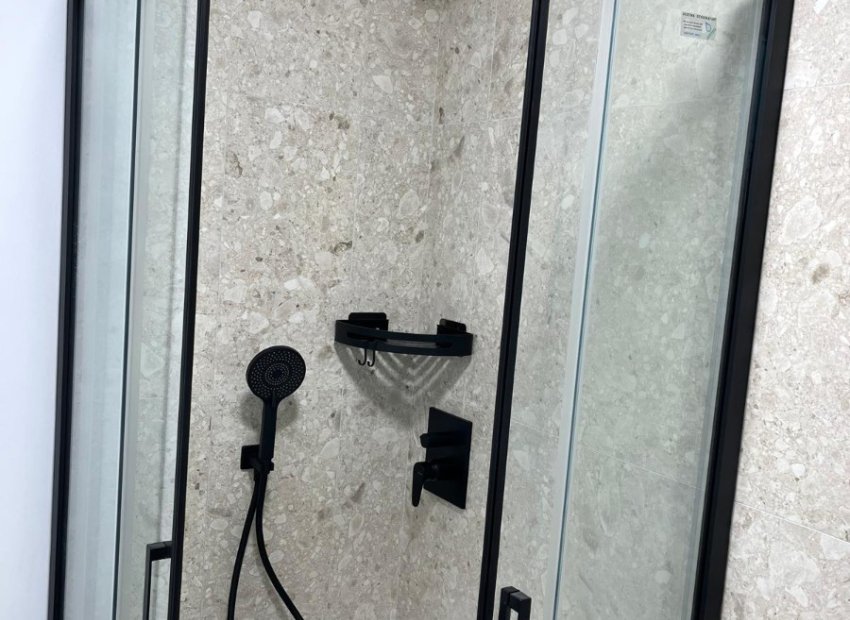 Revente - Appartement au rez-de-chaussée -
San Miguel de Salinas