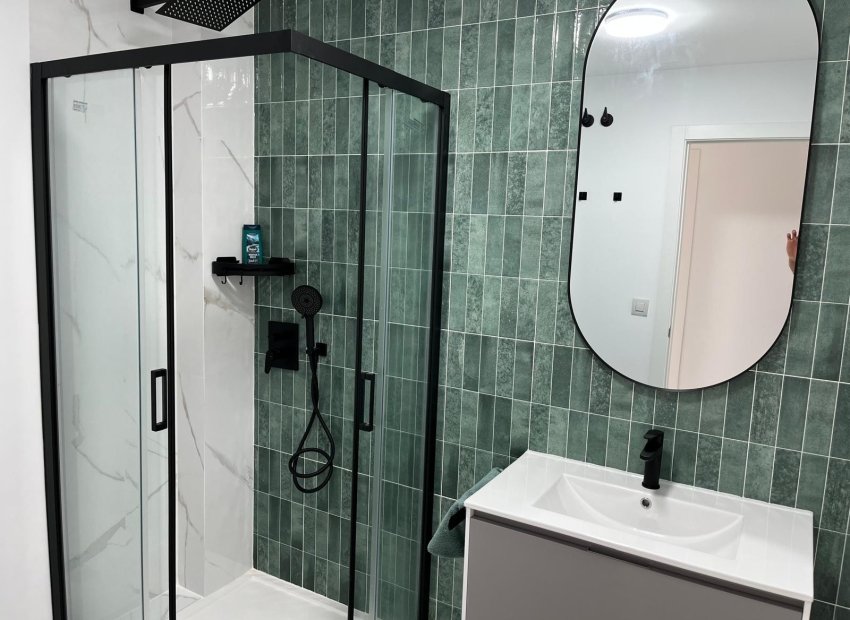 Revente - Appartement au rez-de-chaussée -
San Miguel de Salinas