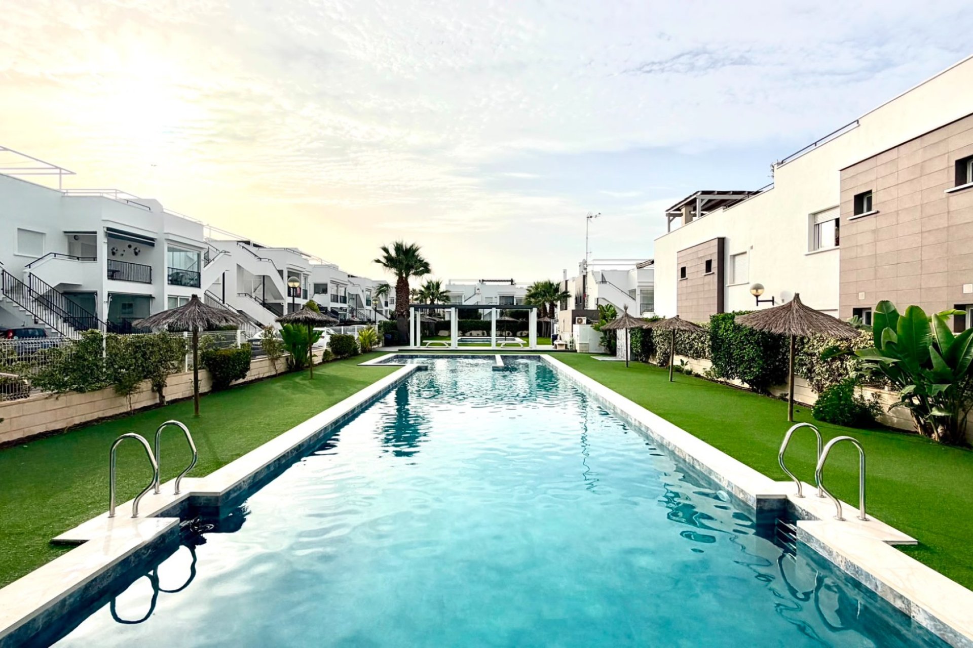 Revente - Appartement au rez-de-chaussée -
Torrevieja - Aguas Nuevas