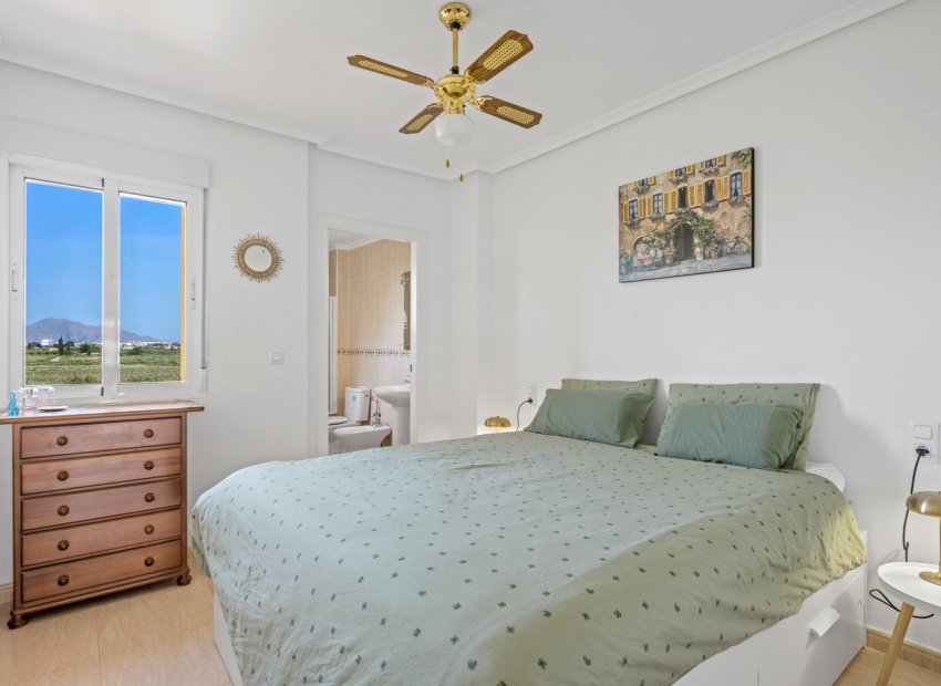 Revente - Appartement -
Daya Nueva - Costa Blanca South