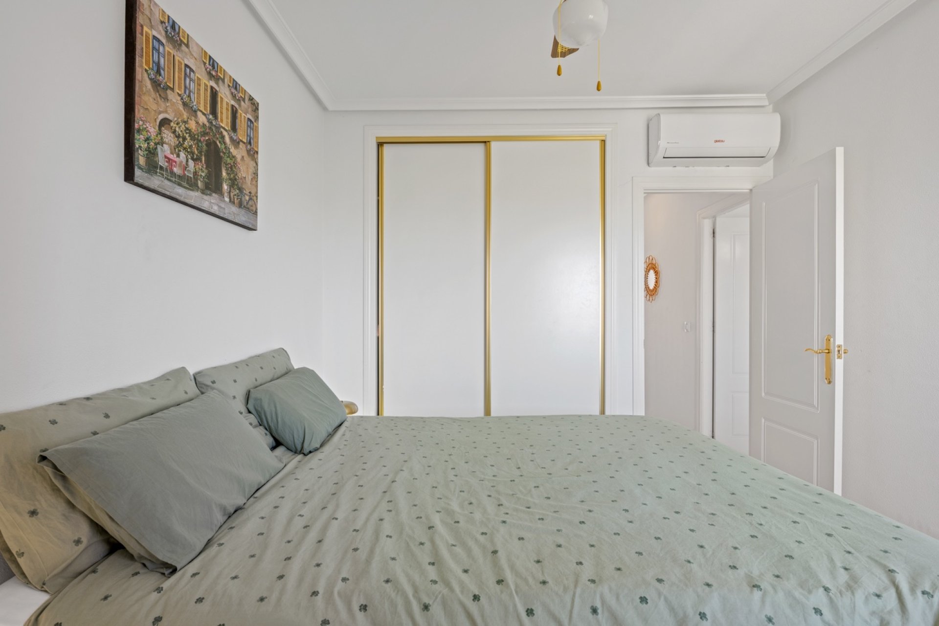 Revente - Appartement -
Daya Nueva - Costa Blanca South