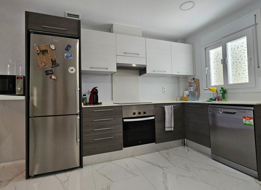Revente - Appartement -
La Marina