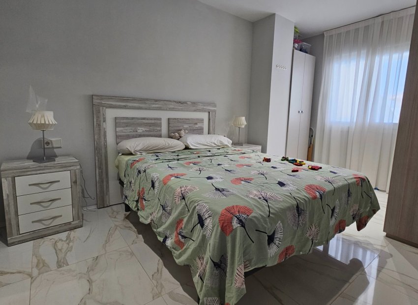 Revente - Appartement -
La Marina
